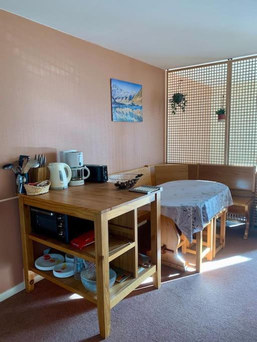 Apartment Le Refuge De Lola & Bruno Les Deserts (Savoie)